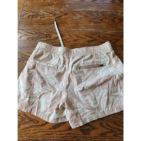 Vuori Ripstop Leaf Print Floral Shorts Size Small - Picture 4 of 4